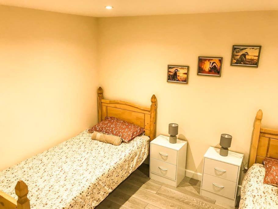 Blakeney  Badgers Sett 2 Bedroom Sleeps 4, The New Inn Viney Hill, Forest Of Dean מראה חיצוני תמונה